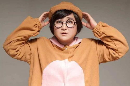 娱乐圈吃瓜文怎么写女主,瓜田里的璀璨女主角  第3张